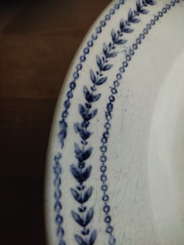 6 blue hollow plates porcelain Gien iron earth