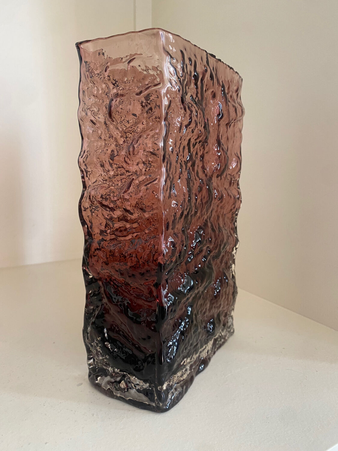 Vase Geoffrey Baxter Whitefriars purple glass 60s 70s
