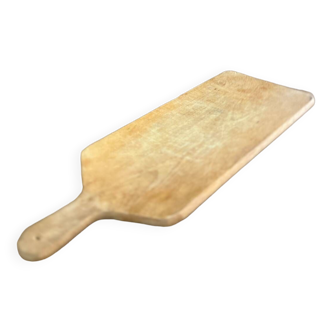 Handled cutting board