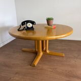 Scandinavian round coffee table in elm – Dyrlund, Denmark