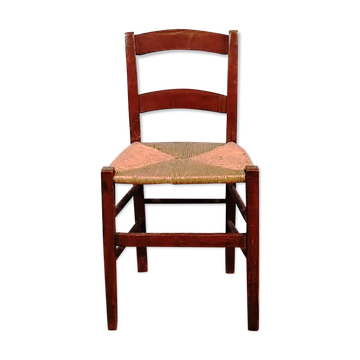 Vintage children's chair in wood and straw
