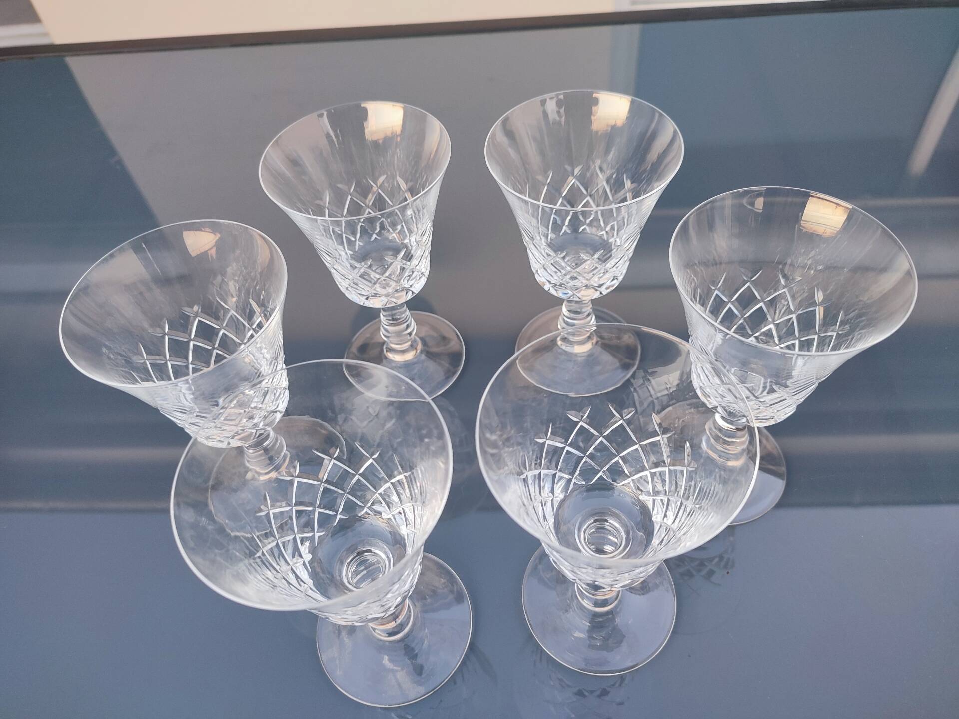 6 large cut crystal water glasses in the style of Cristalline de Lorraine.
