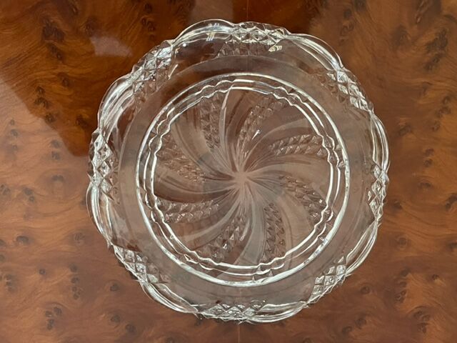 Bottle bottom Baccarat crystal, nineteenth century.