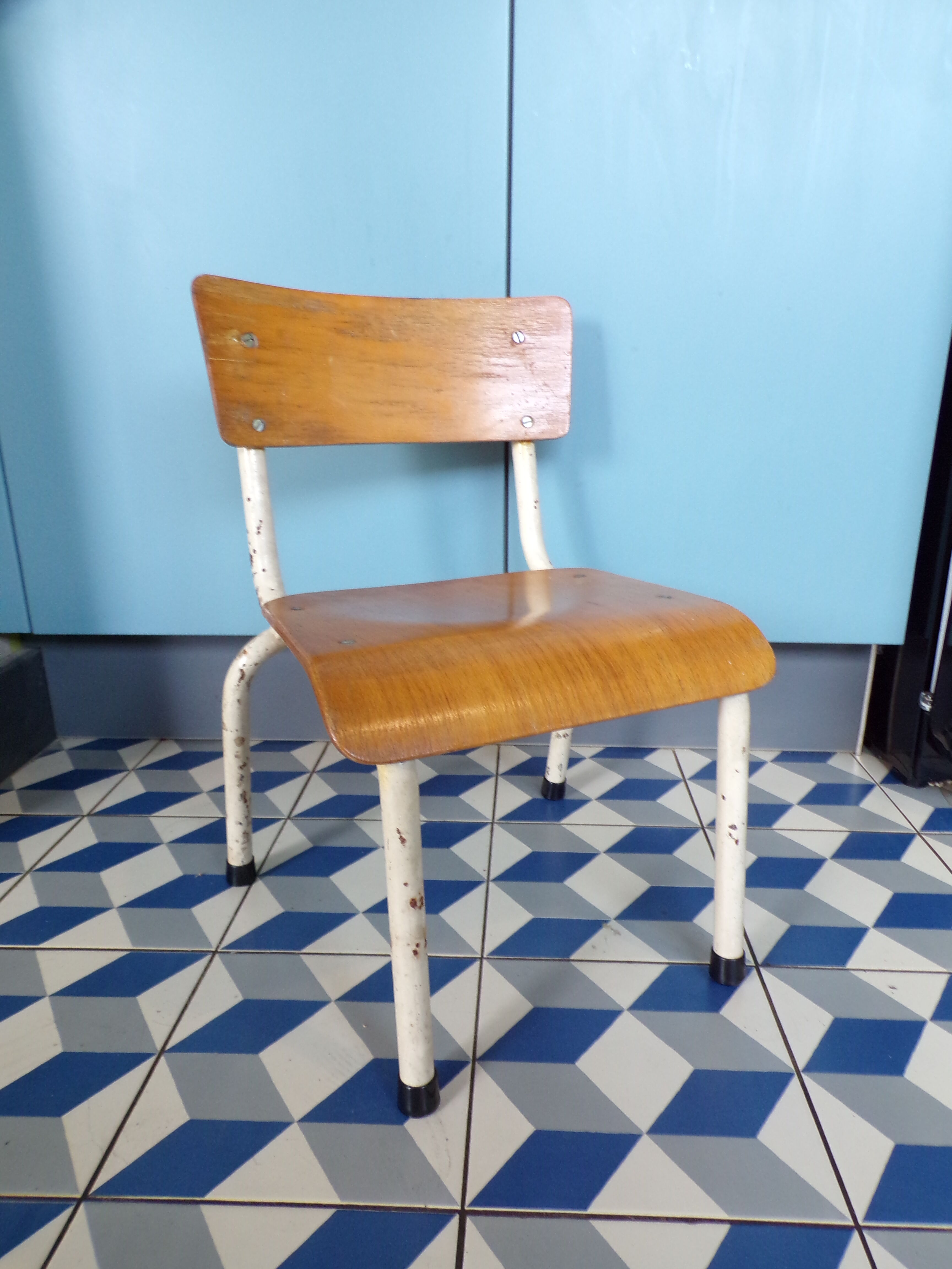 Chaise école enfant