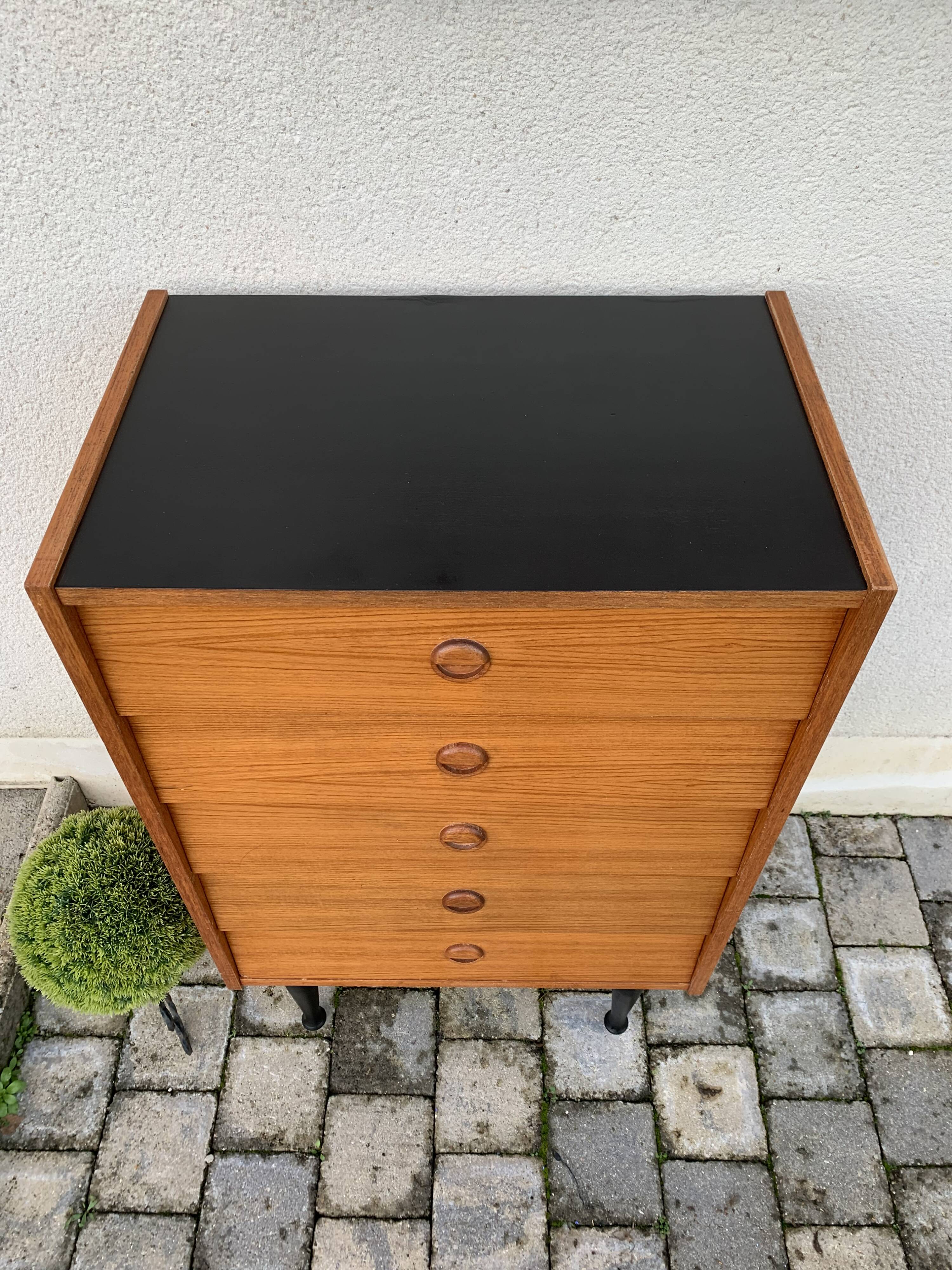 Commode chiffonnier vintage
