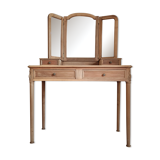 Toilet table dressing table old laid bare