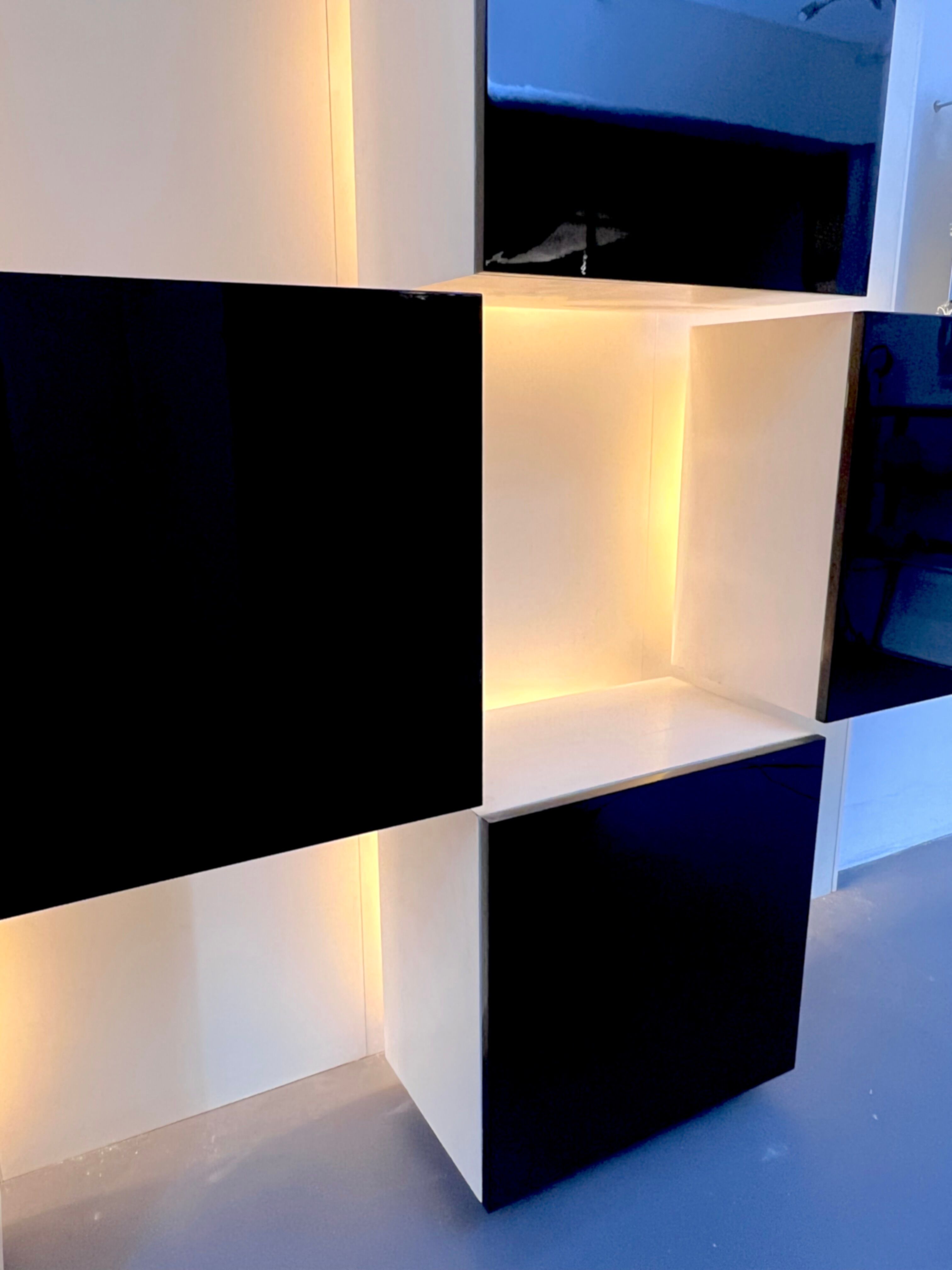 Mid-Century Modern backlight wall modular system by Acerbis. Italy 1970s