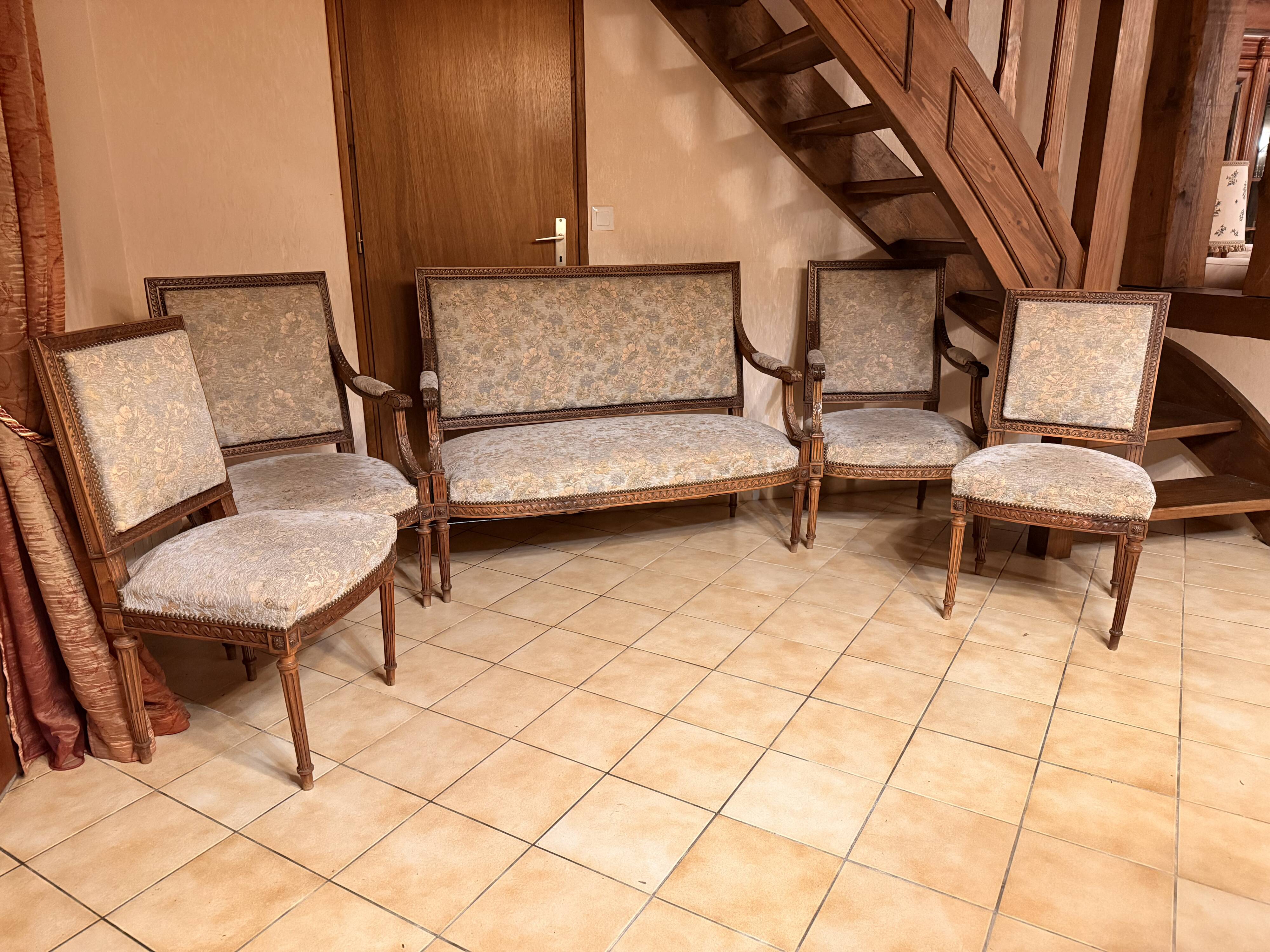 Louis XVI salon style