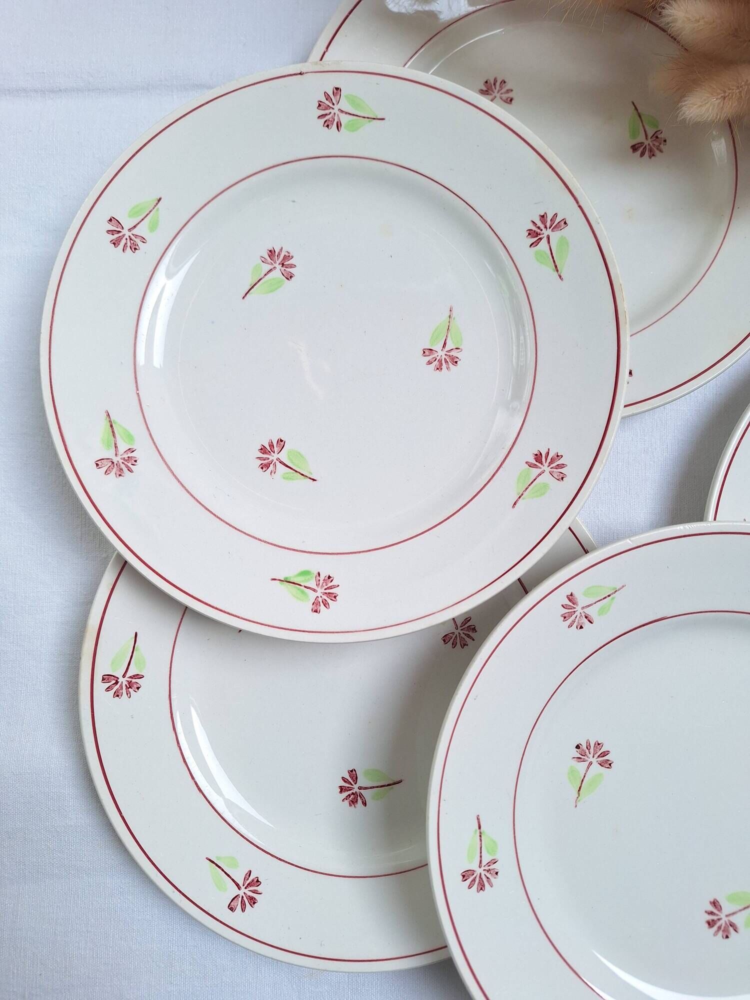 St Amand dessert plates model Luc