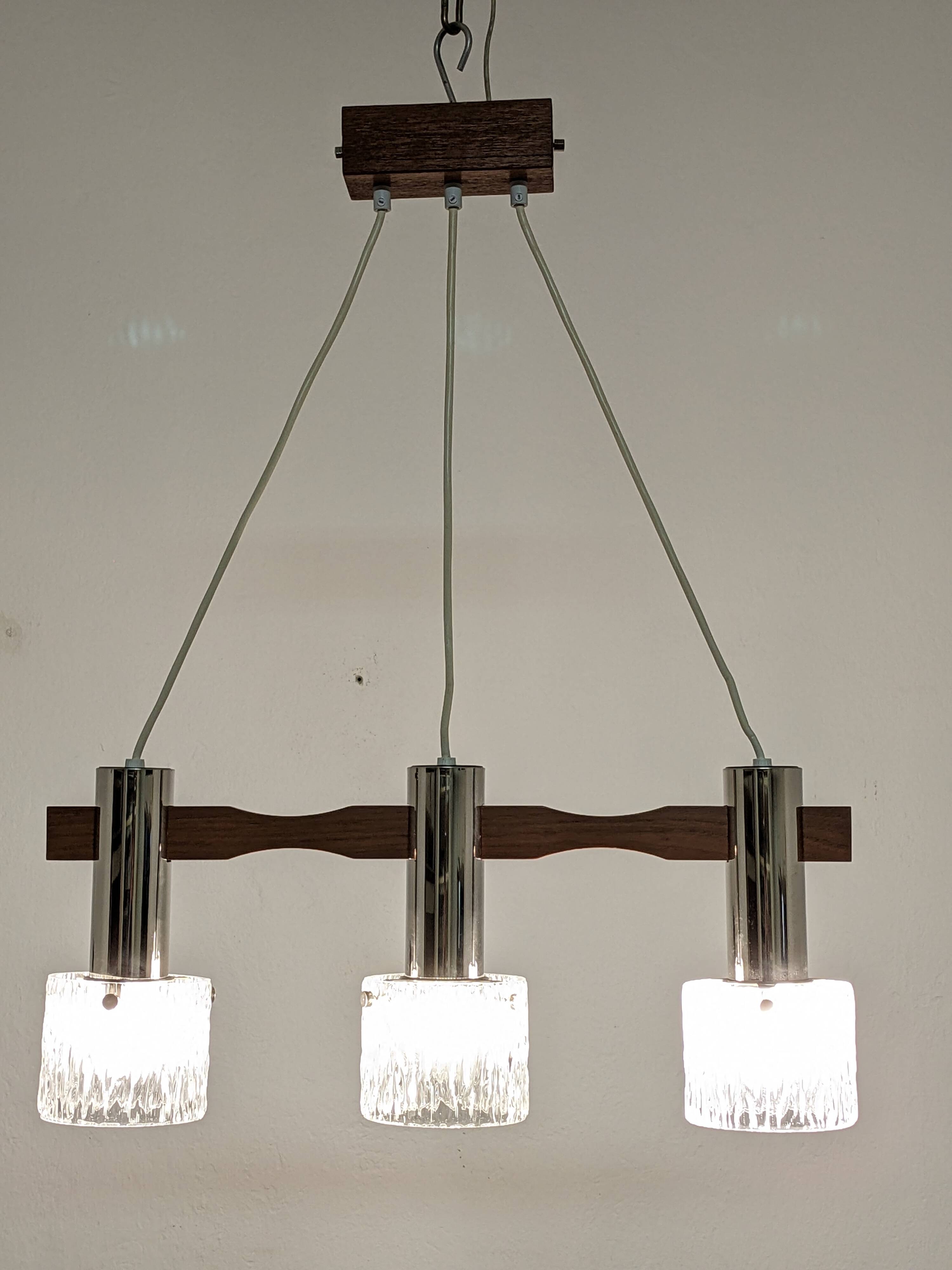 Scandinavian chandelier with 3 lights in teak and glass from the 60s/70s