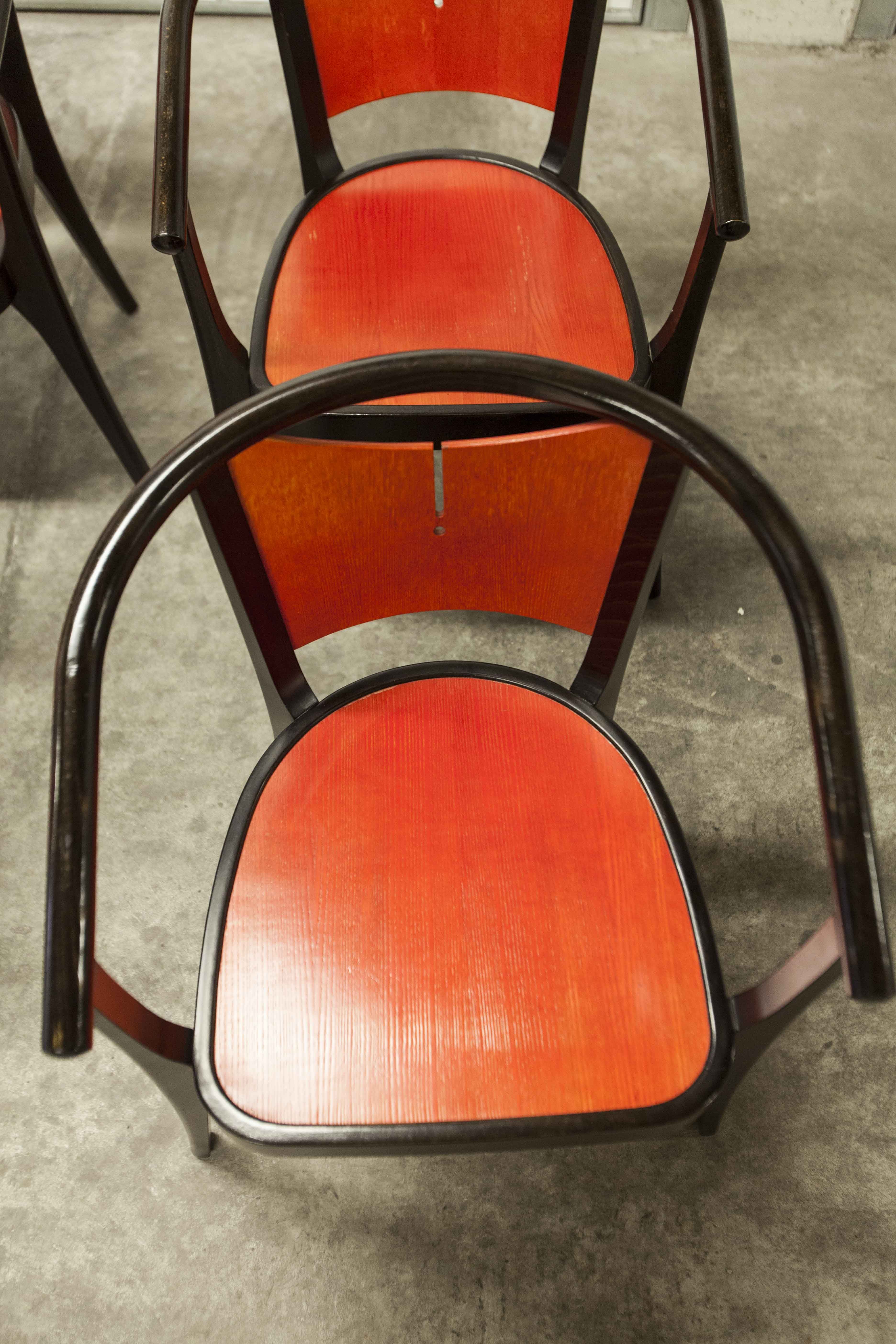 Table and 6 armchairs Baumann Diese, design Pagnon Pelhaître, Wenge color and red,