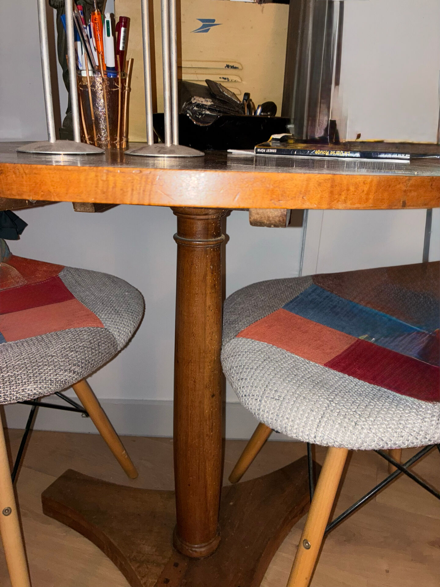 Table vigneron - guéridon