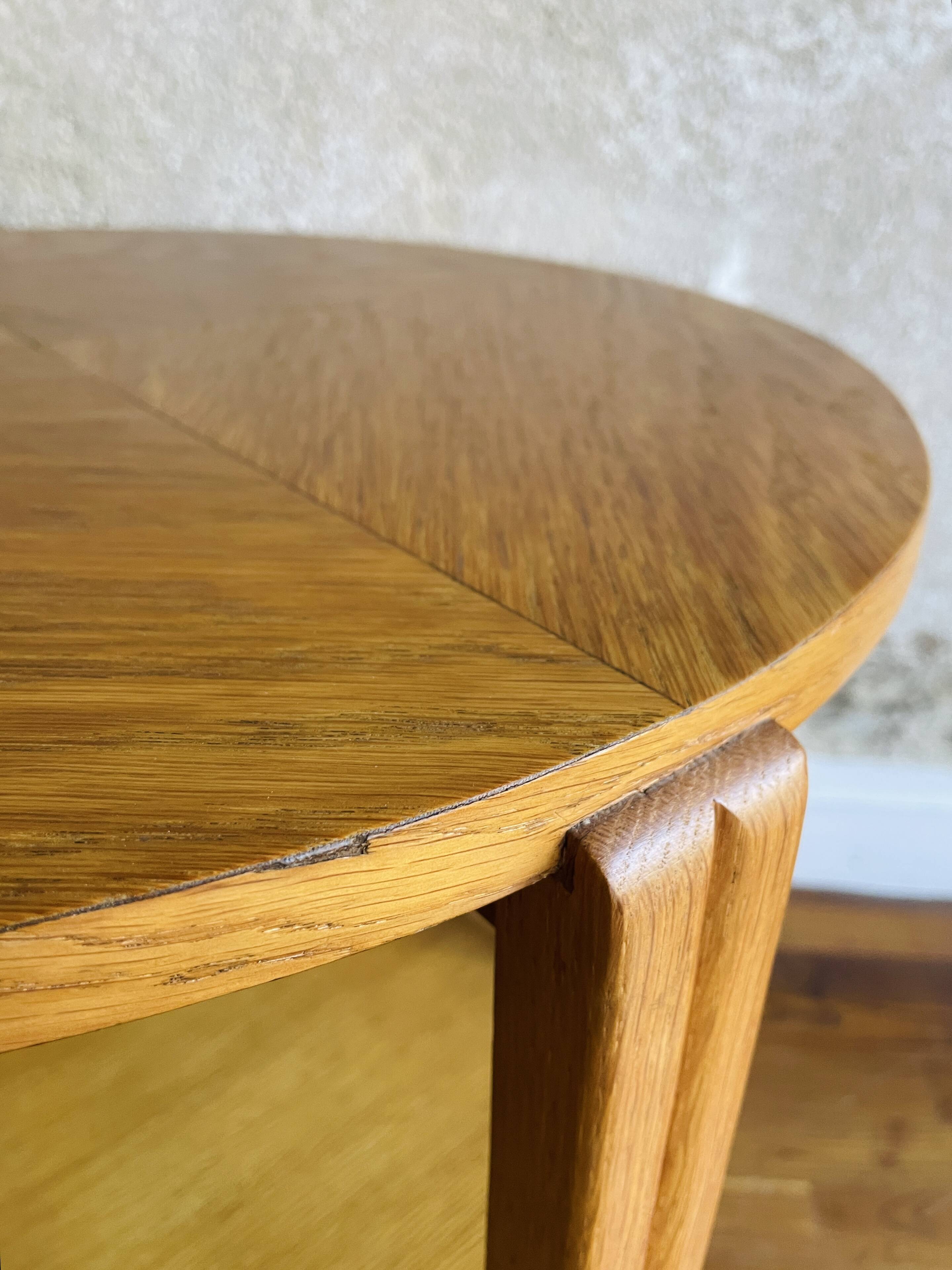 Art Deco pedestal table from the 1930s