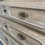 Commode en bois brut