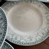 8 assiettes en terre de fer Saint Amand et Hamage modèle Wilbur