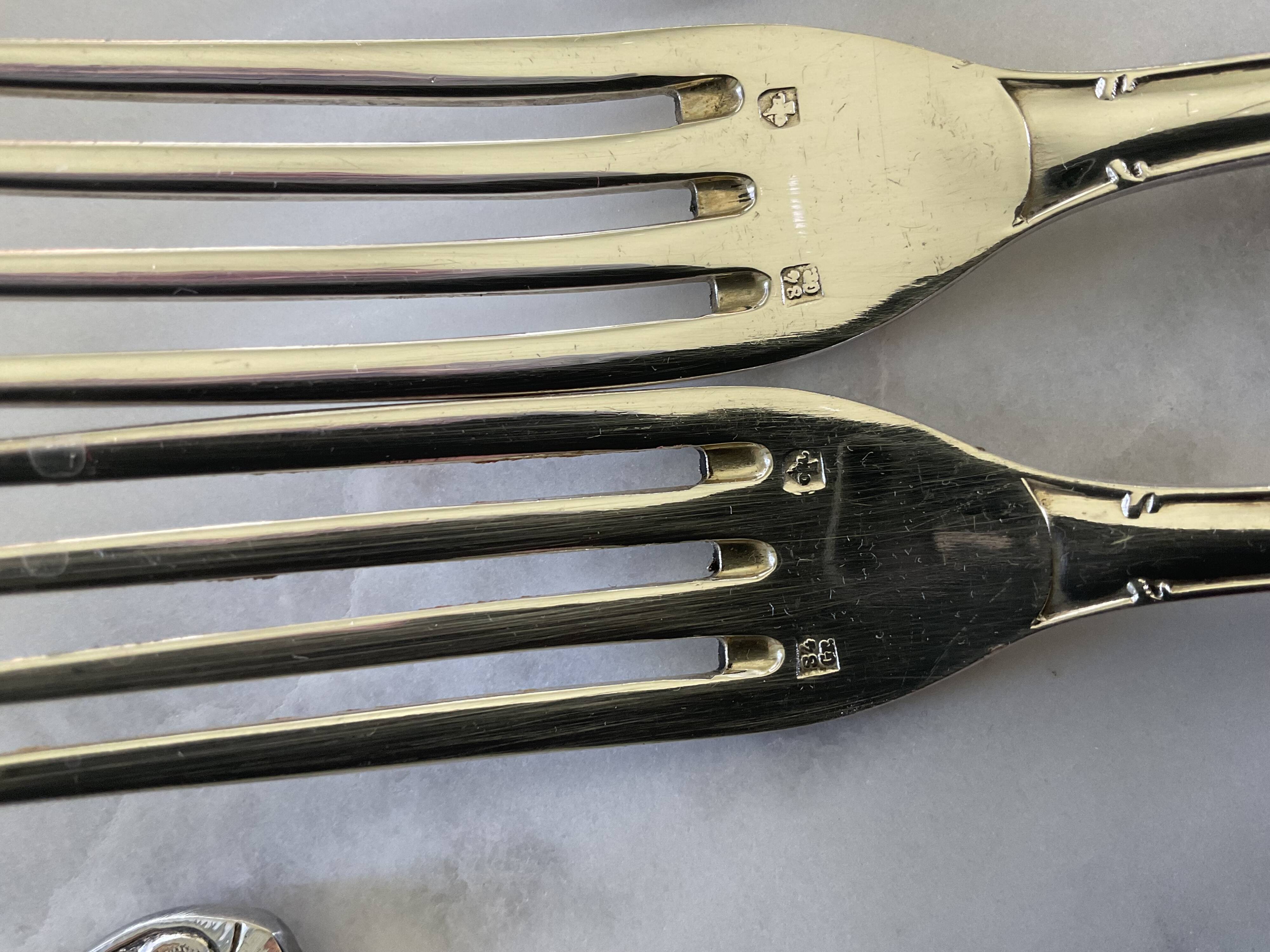 37-piece cutlery set. Silver-plated metal. Vintage
