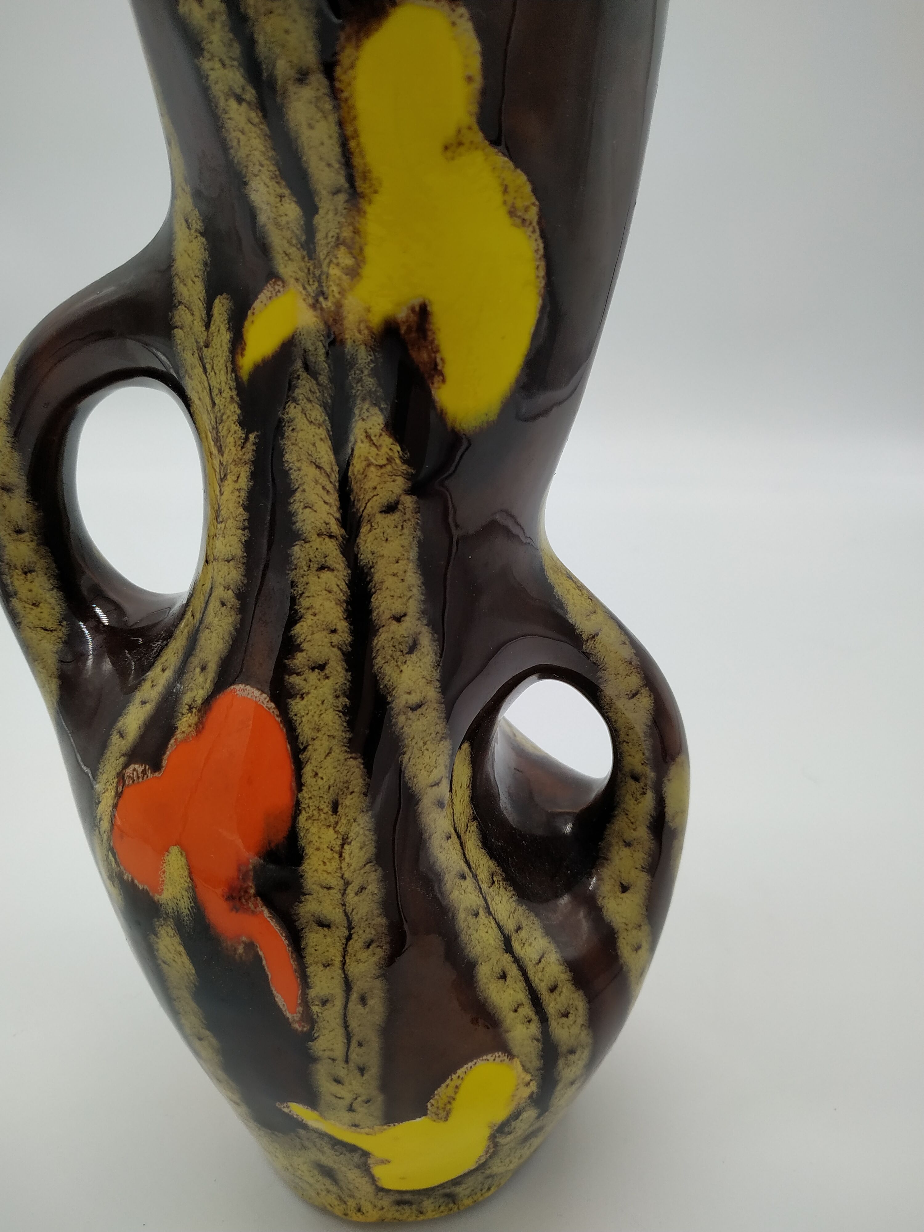 Vase Poet Laval model Venus décor seventies