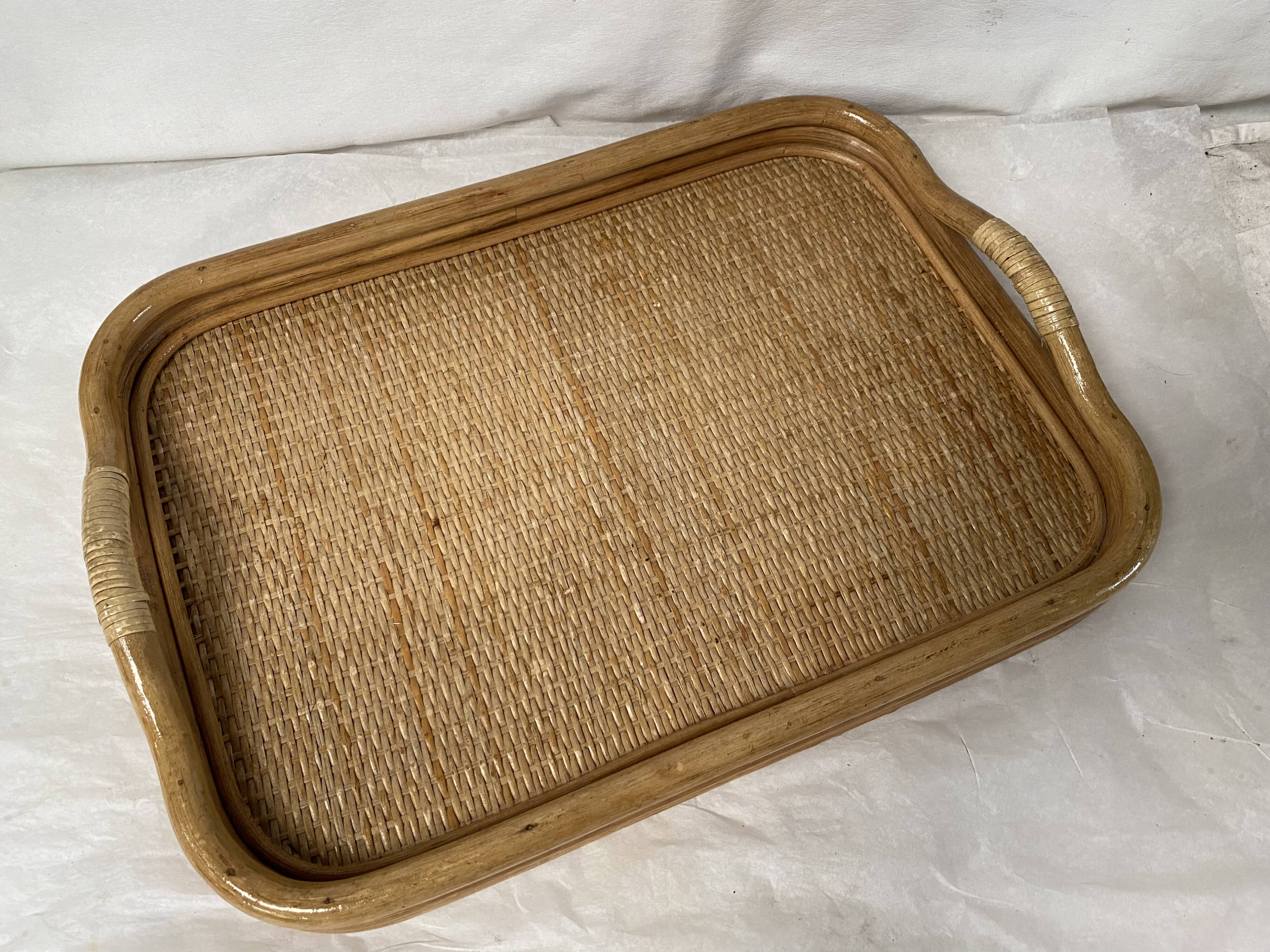 Vintage rattan top