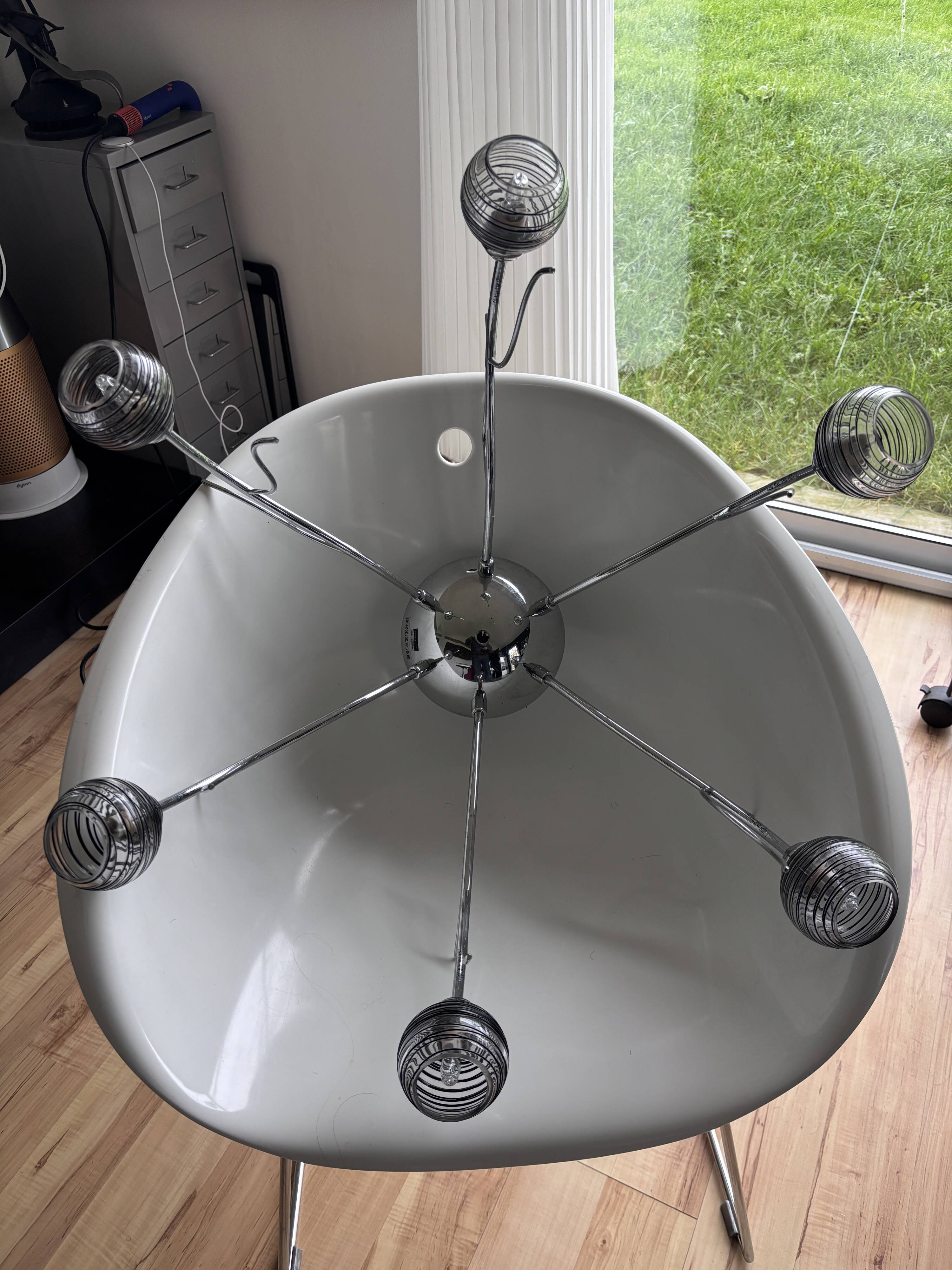 Ceiling light with glass paste globe