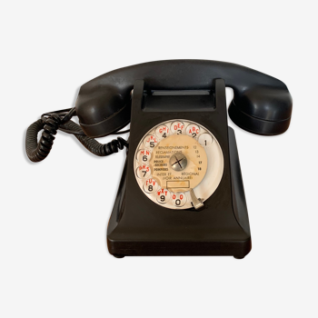 Bakelite dial phone