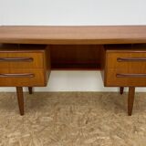 Mid century vintage dressing table by GPlan