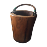 Wooden bucket with handle