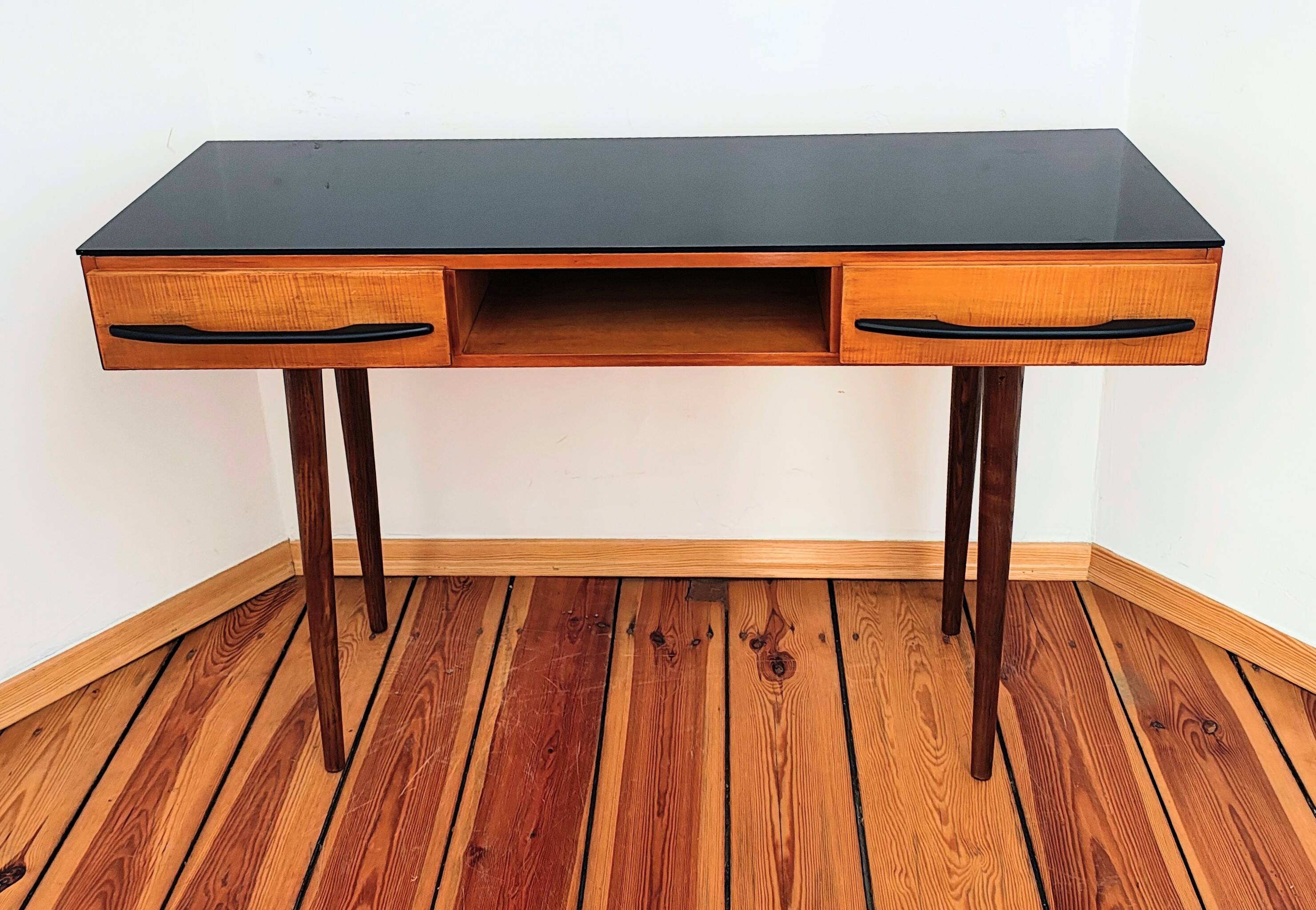 Desk by M. Pozar for Up Závody, Former Czechoslovakia, 1960s