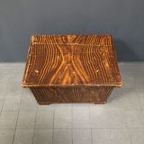 Popular art box with striped pattern
