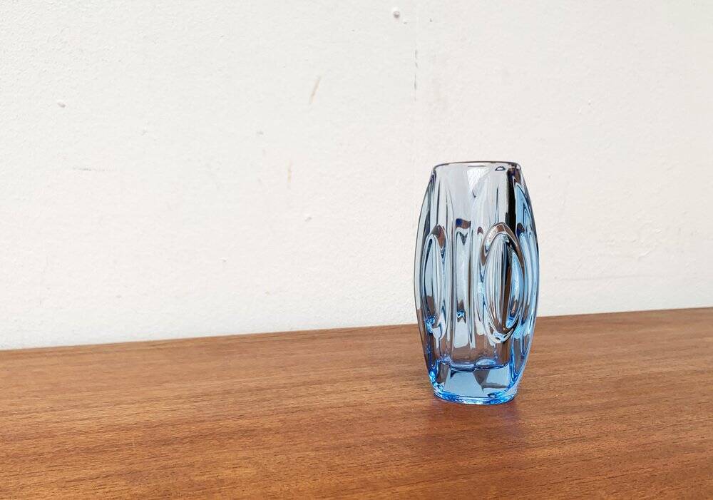 Blue glass vase model 914 mid-century by Rudolf Schröter for Rosice, 1950s