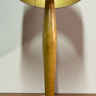 Wooden foot table lamp