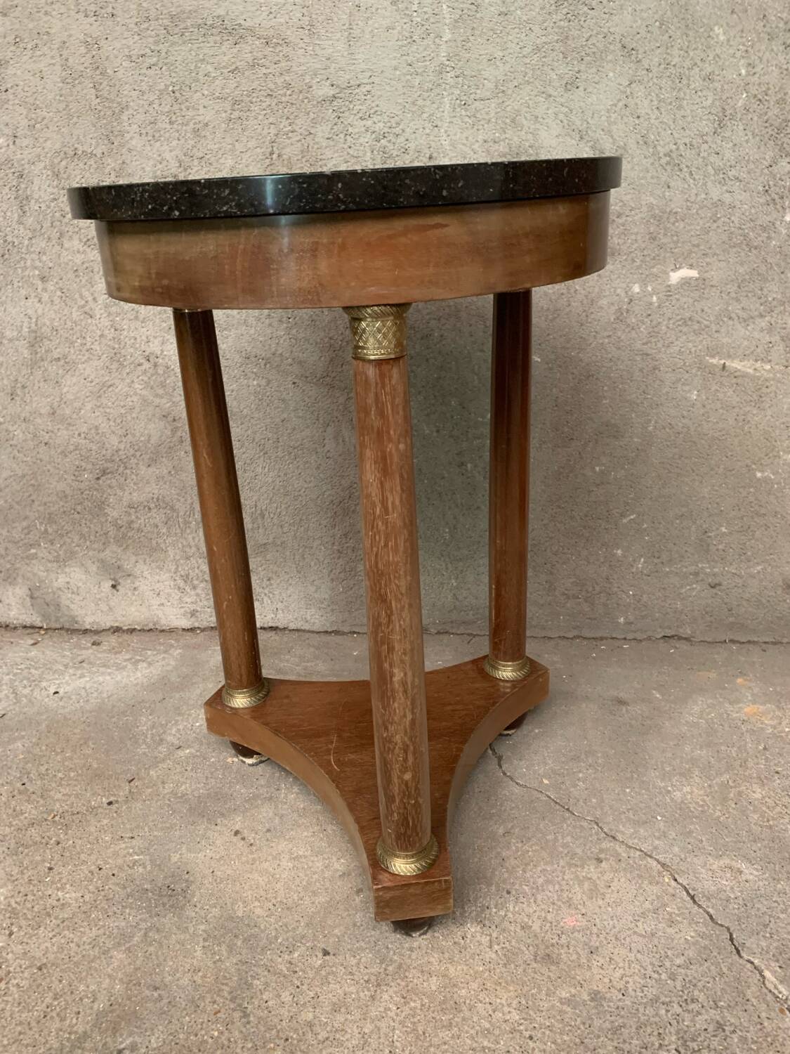 Empire pedestal table