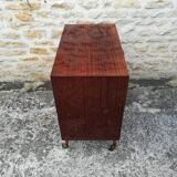 Entrance furniture with vintage wheels