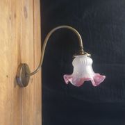 Swan collar wall applique and glass pressed Pink and white - 60s