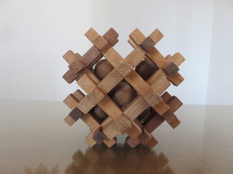 Wooden puzzle, multiboules, gadget from the 70s