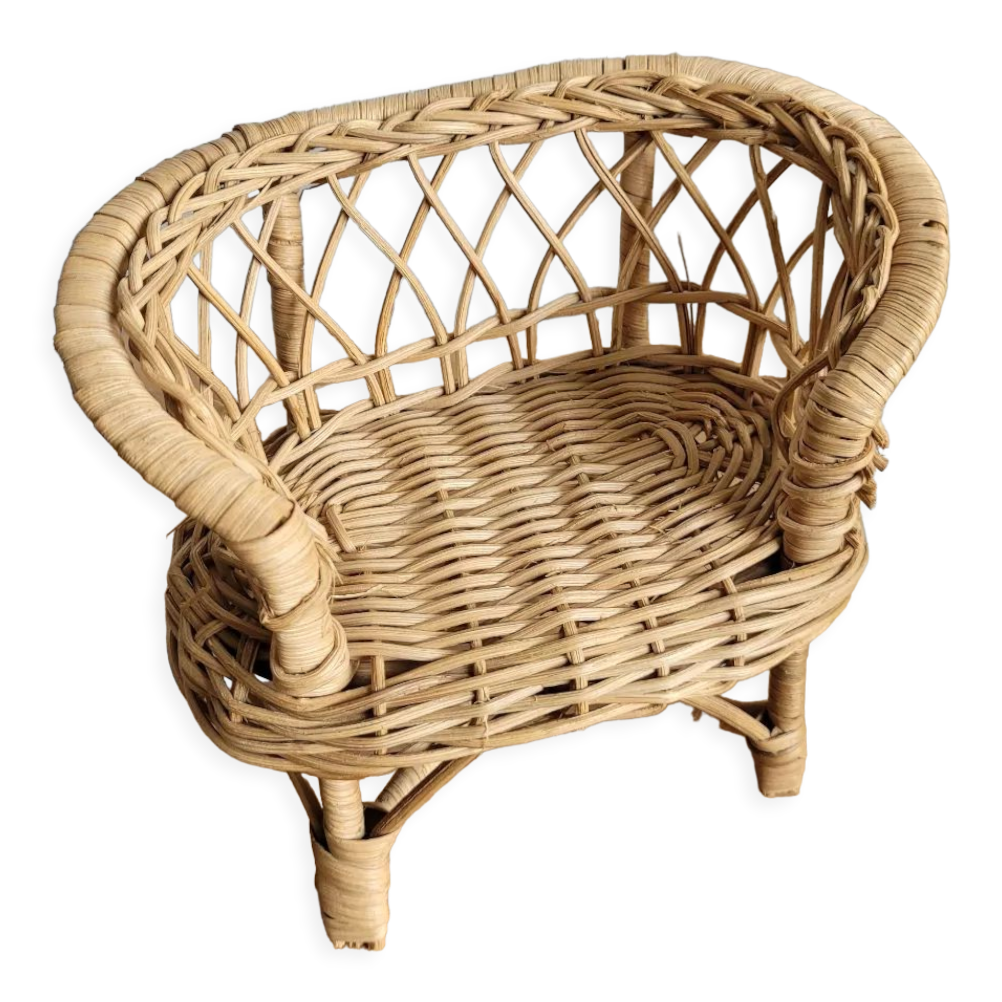 Sofa for rattan dollhouse