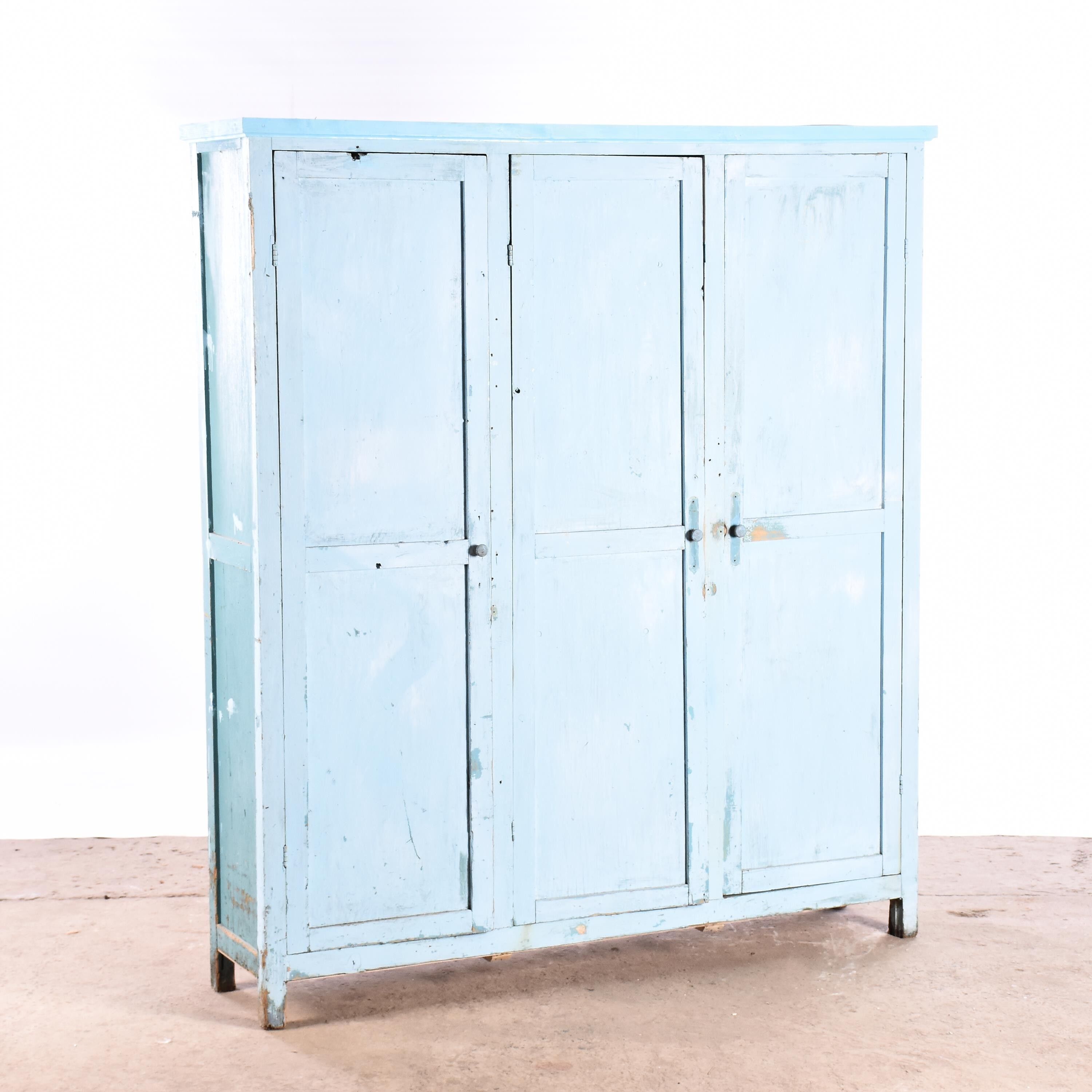 Industrial vintage wooden locker 3 doors