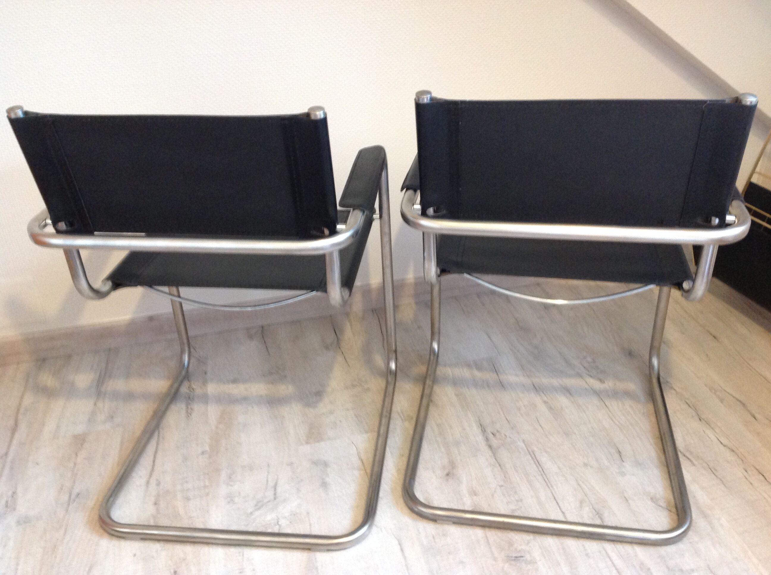 Pair of armchairs