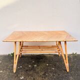 Table basse en rotin