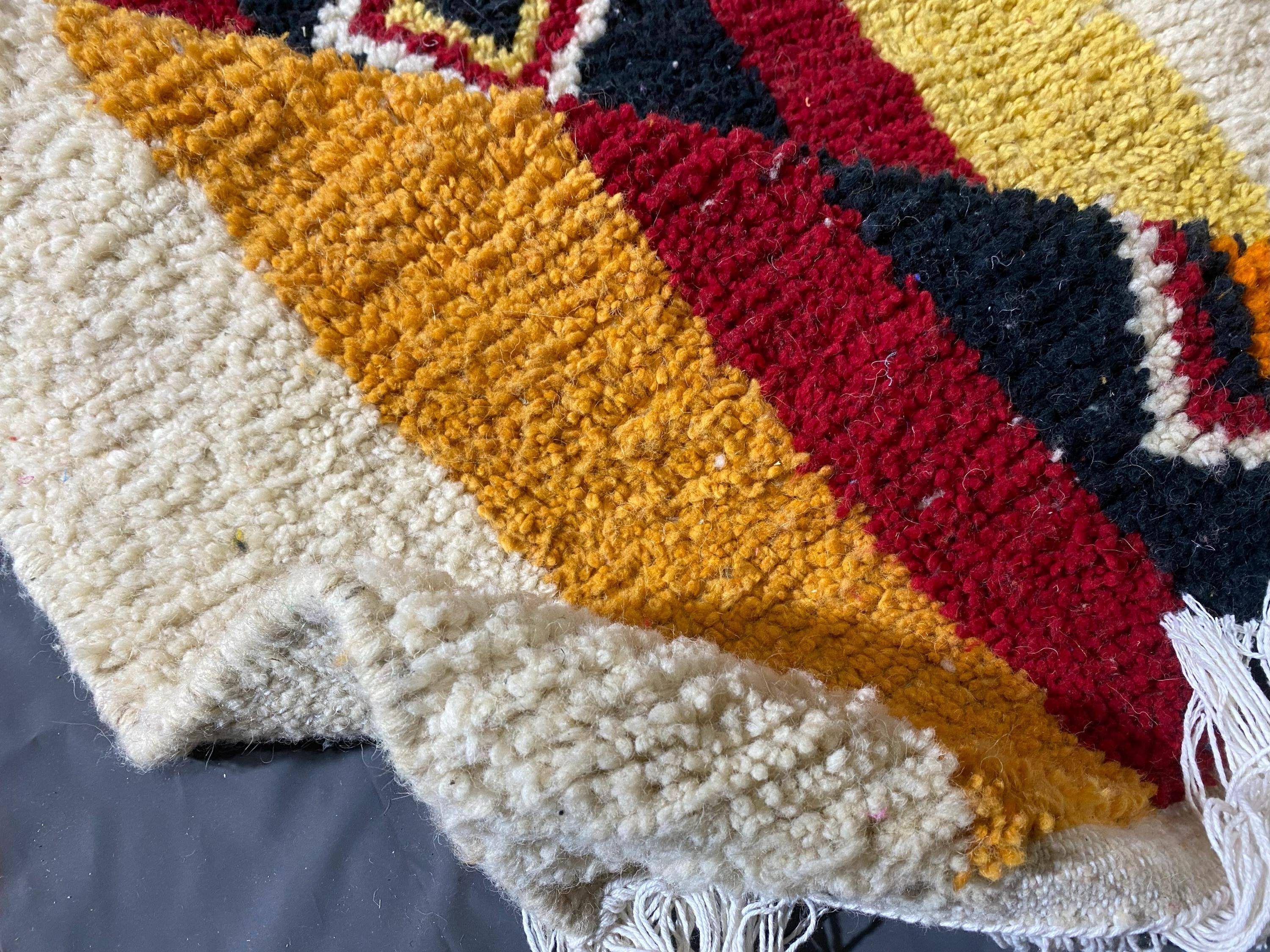 Handmade traditional carpet 250cm x 150cm Moroccan