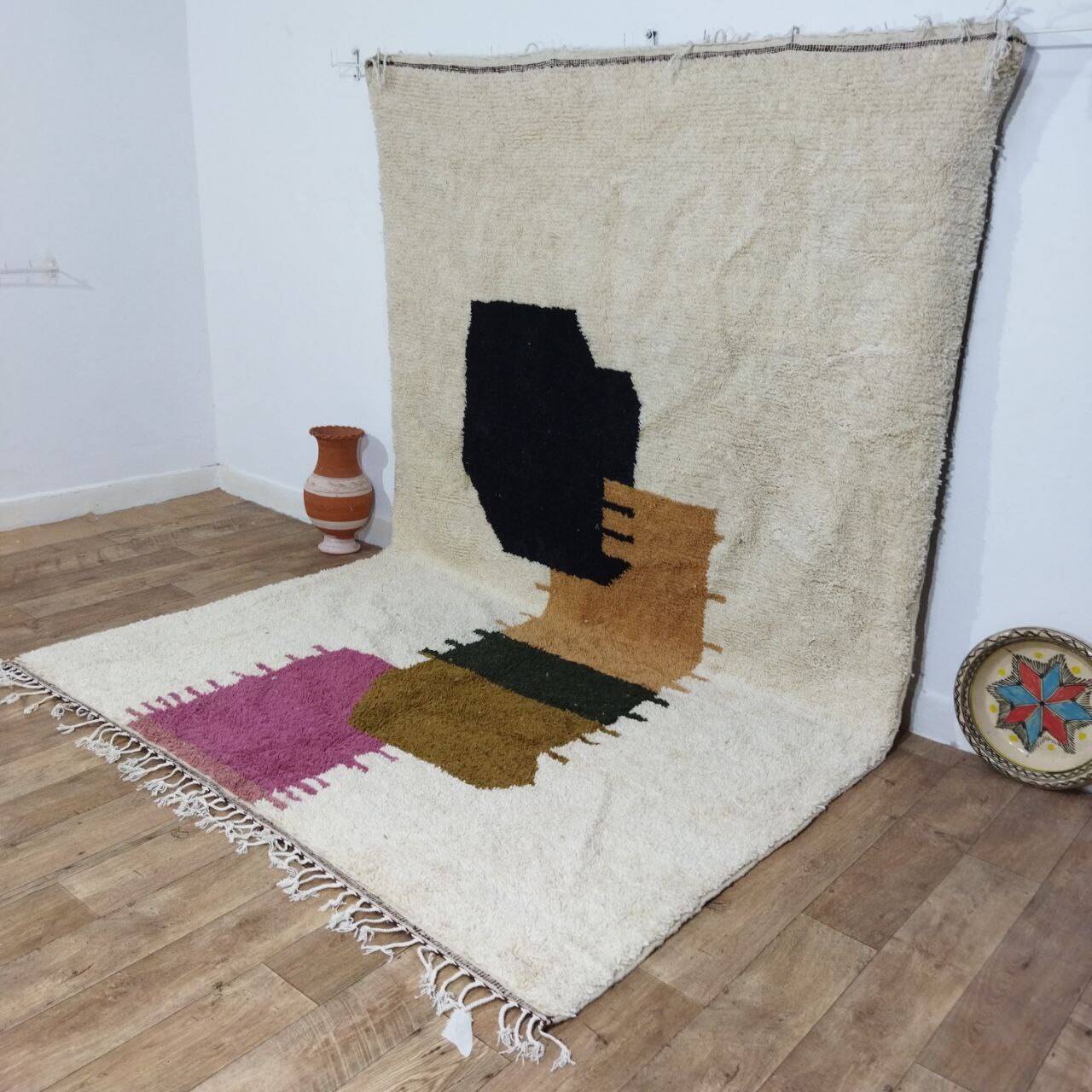 Handmade Moroccan Berber rug 314 x 210 cm