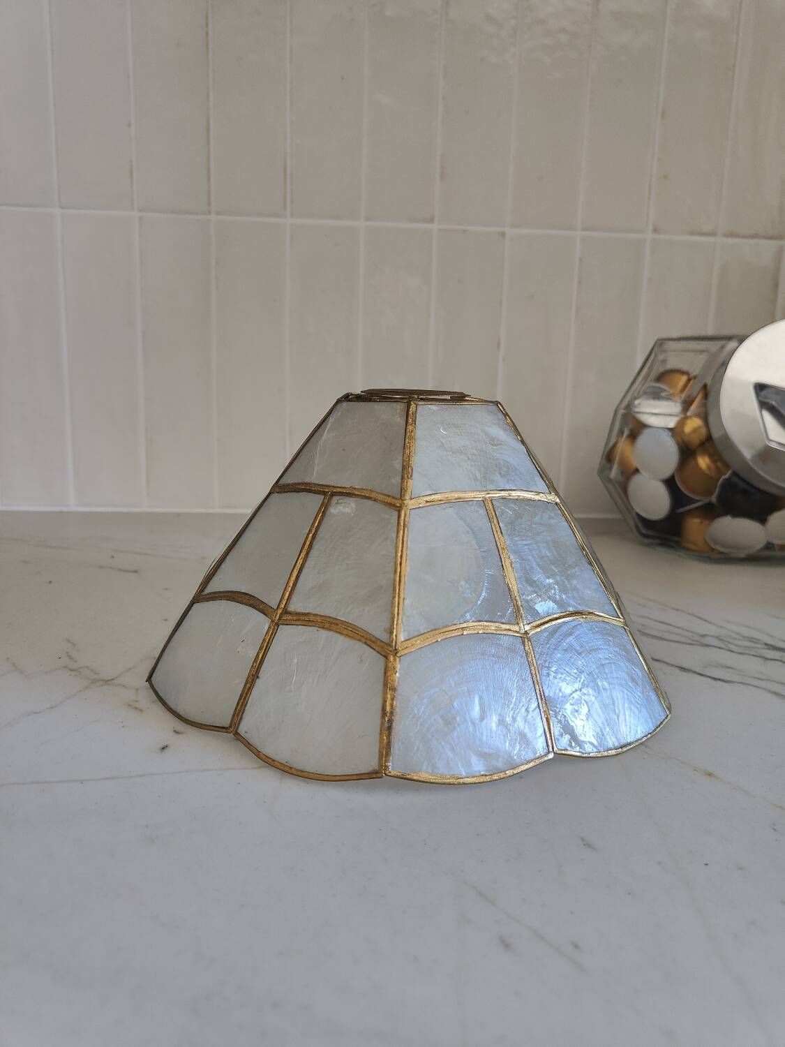 Mother-of-pearl lampshade