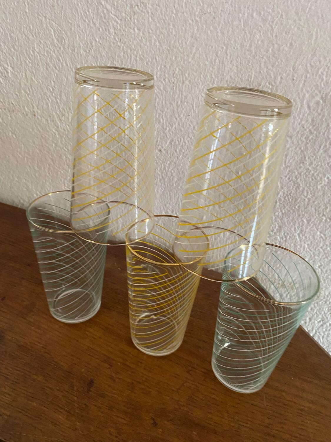 5 verres à orangeade des annees 70.