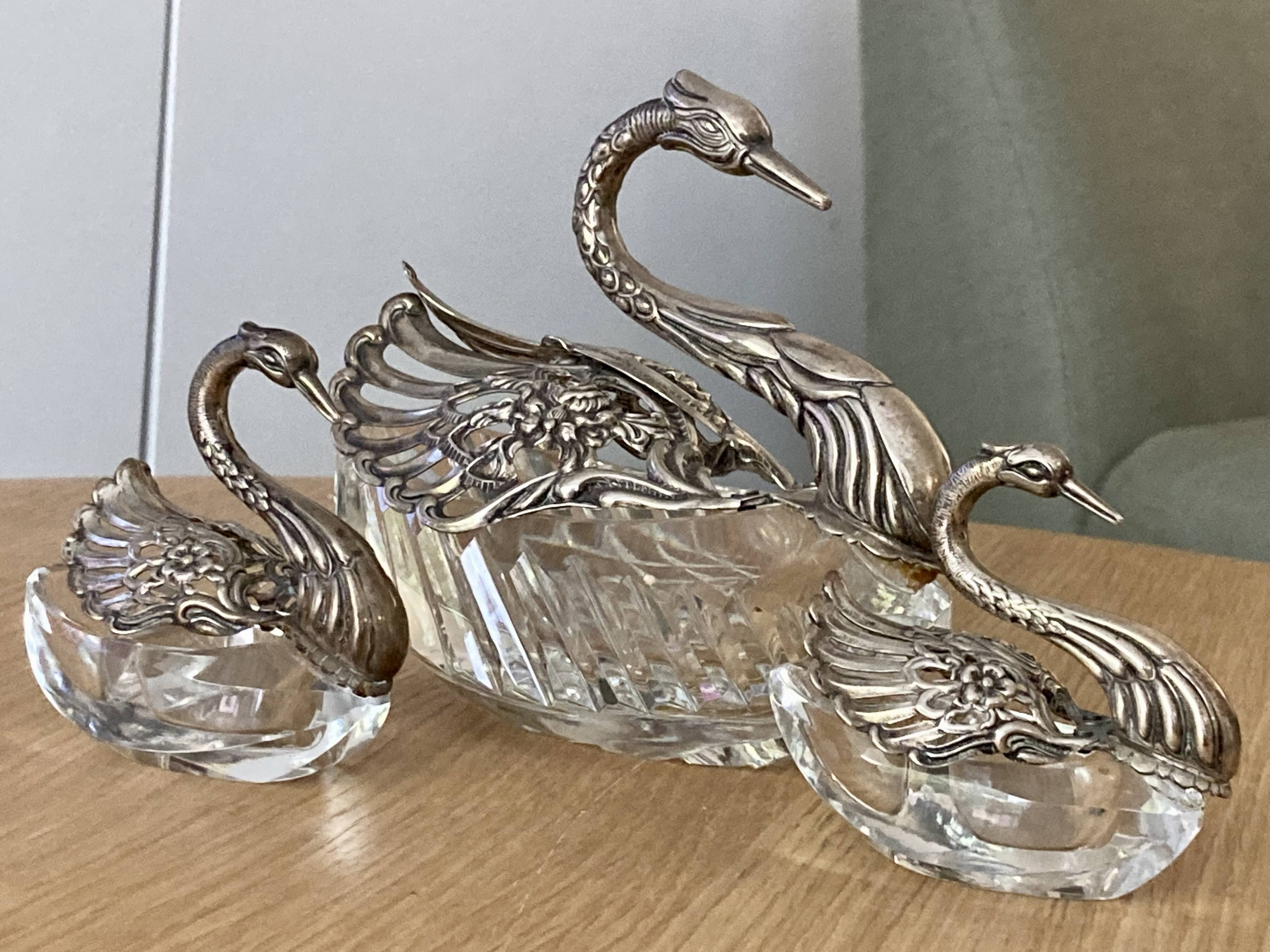 Crystal/silver metal set -pepper-salt-gravy boat – swan