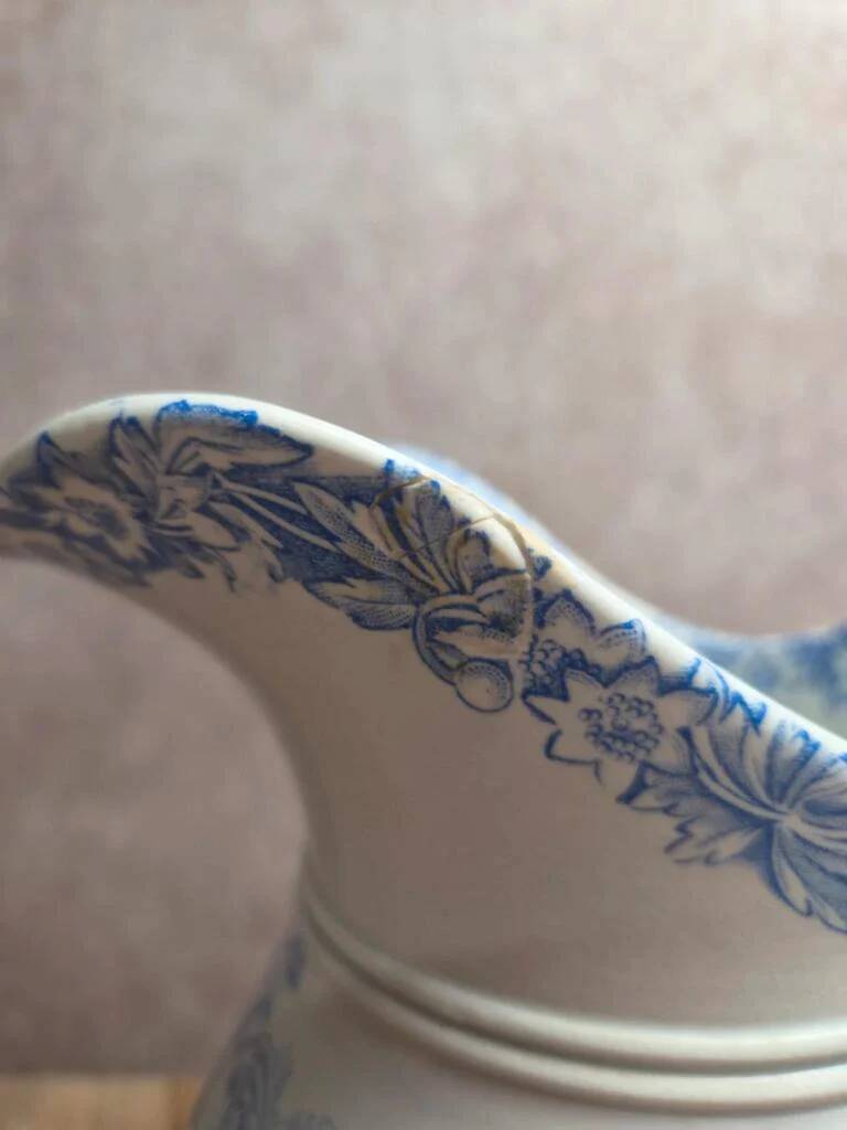 Antique brocade by Jules Vieillard Bordeaux blue & white – Ironstone, floral decoration – 19th century