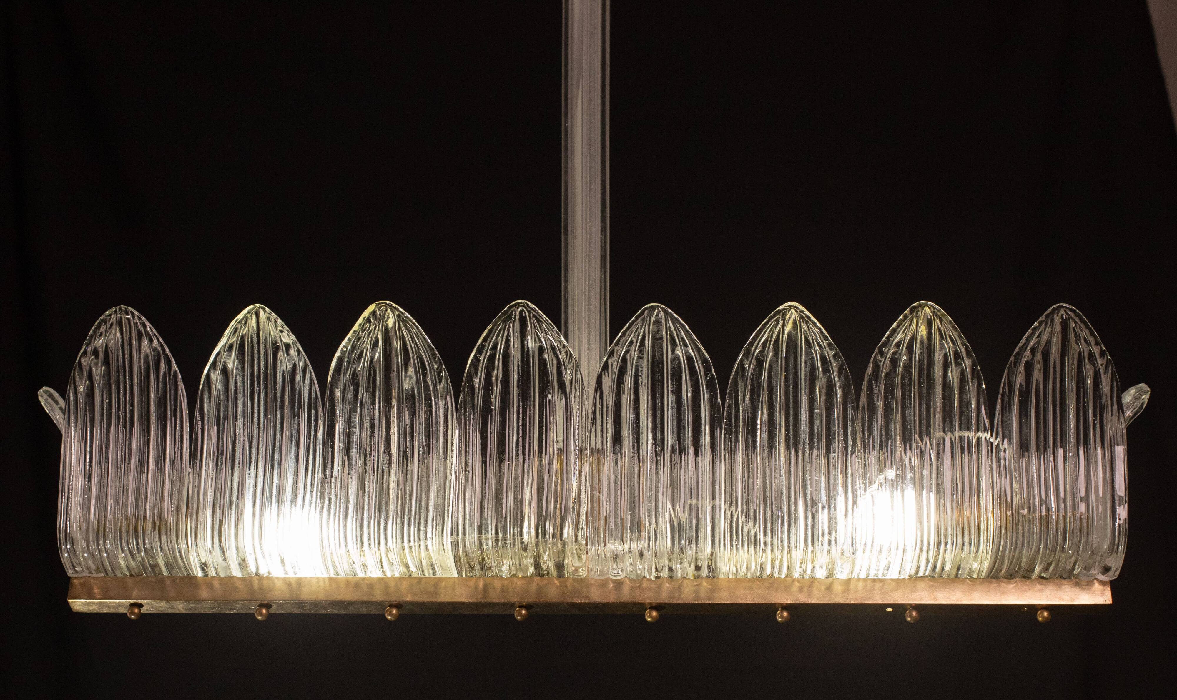 Luxury Large Size Art Decò Chandelier By Barovier e Toso, Murano Glass, 1940