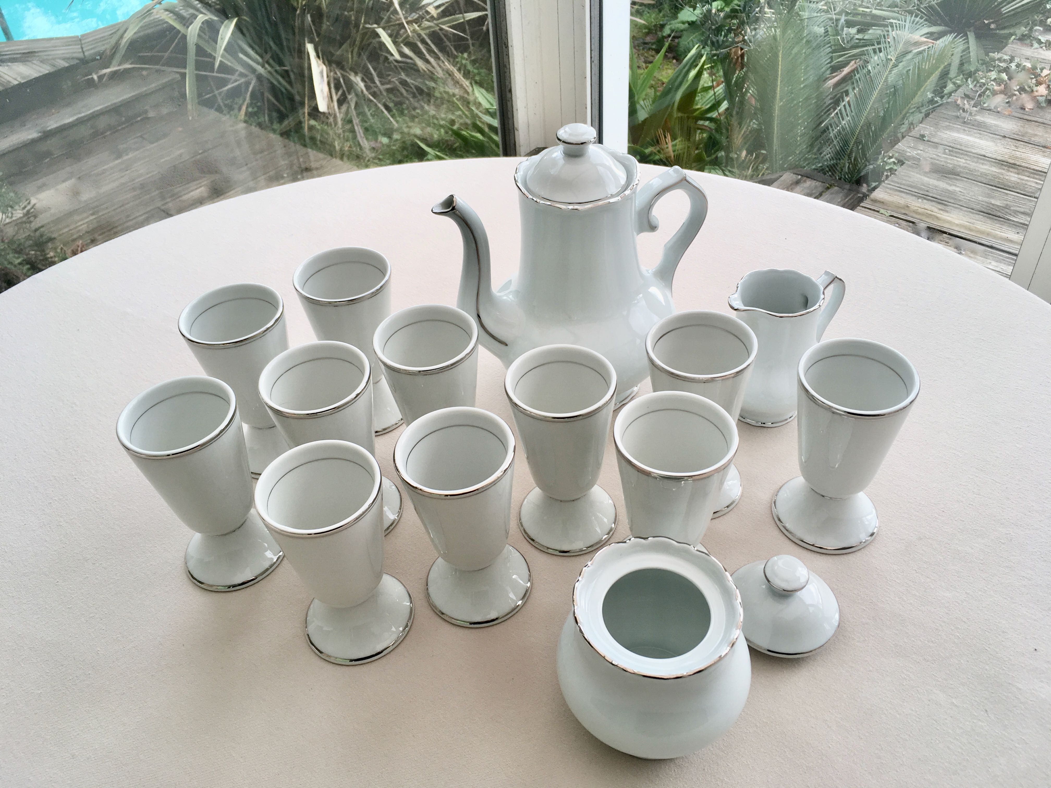 80s coffee service for 10 people