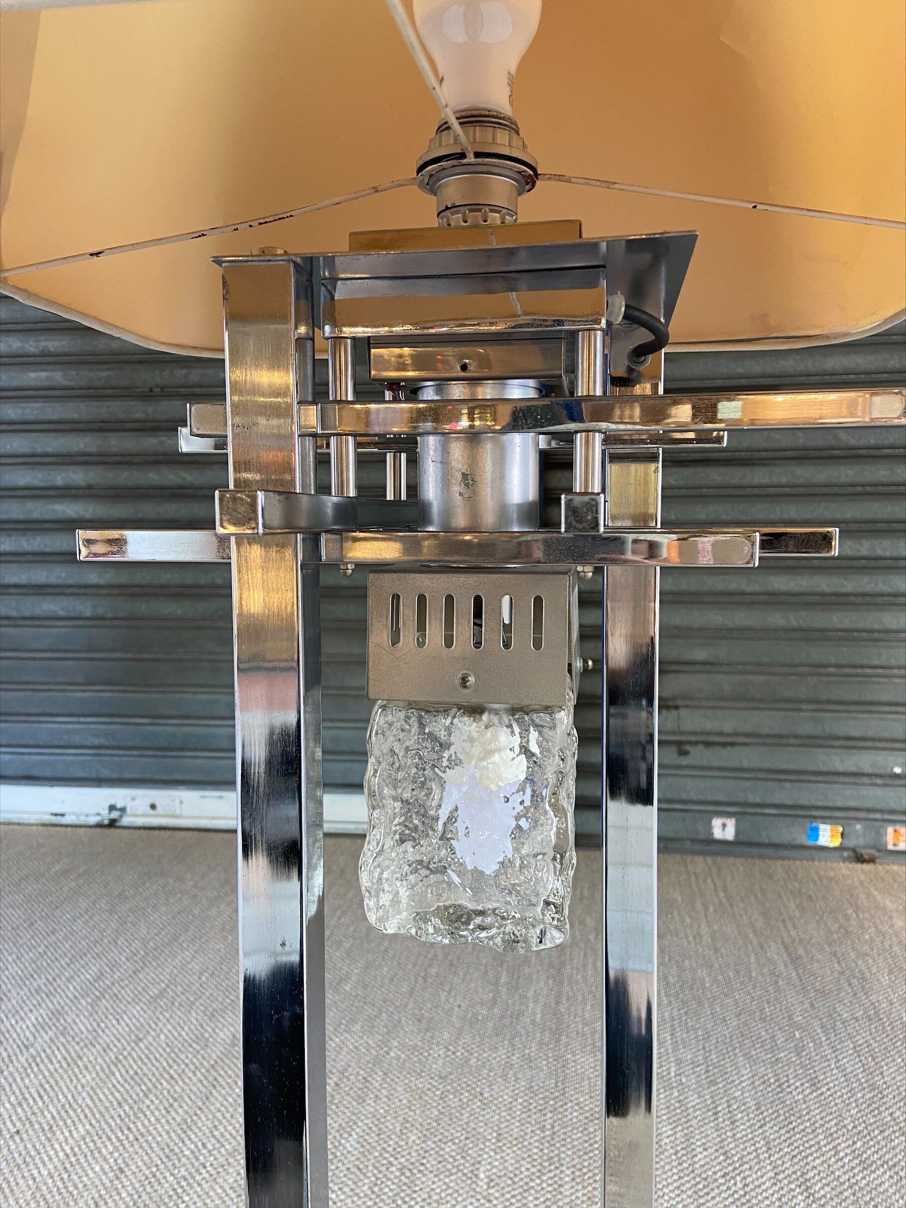 Floor lamp In stainless steel and Murano glass