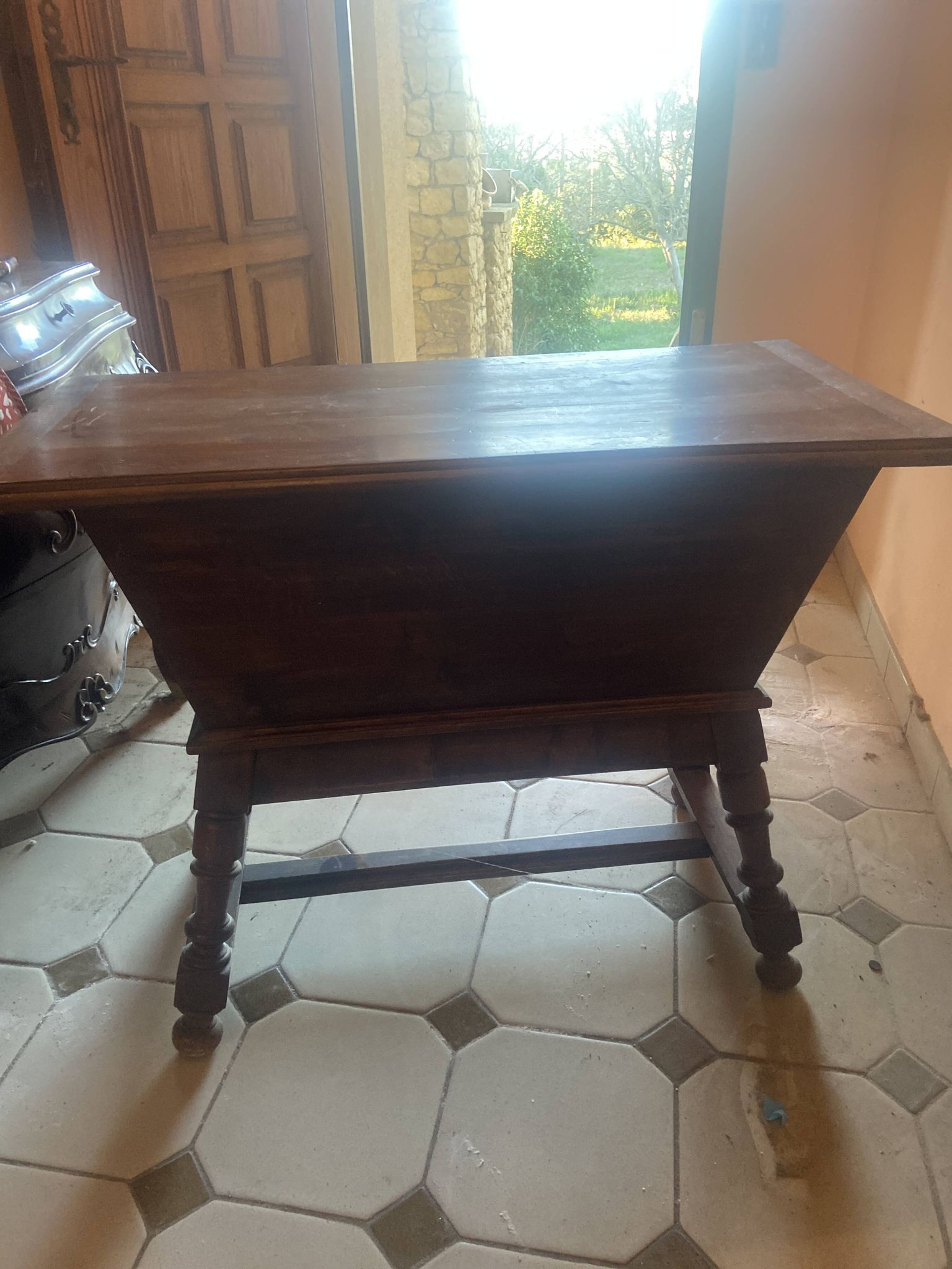 Old Provençal kneading trough in carved wood (Maie)