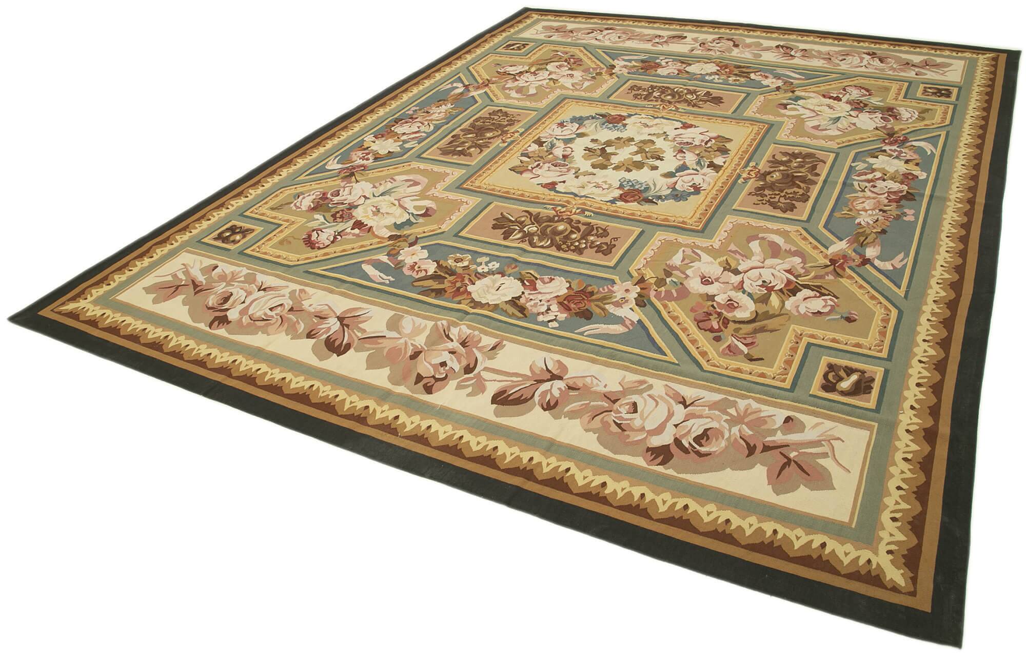 Handmade European Vintage Aubusson Kilim 281 cm x 364 cm