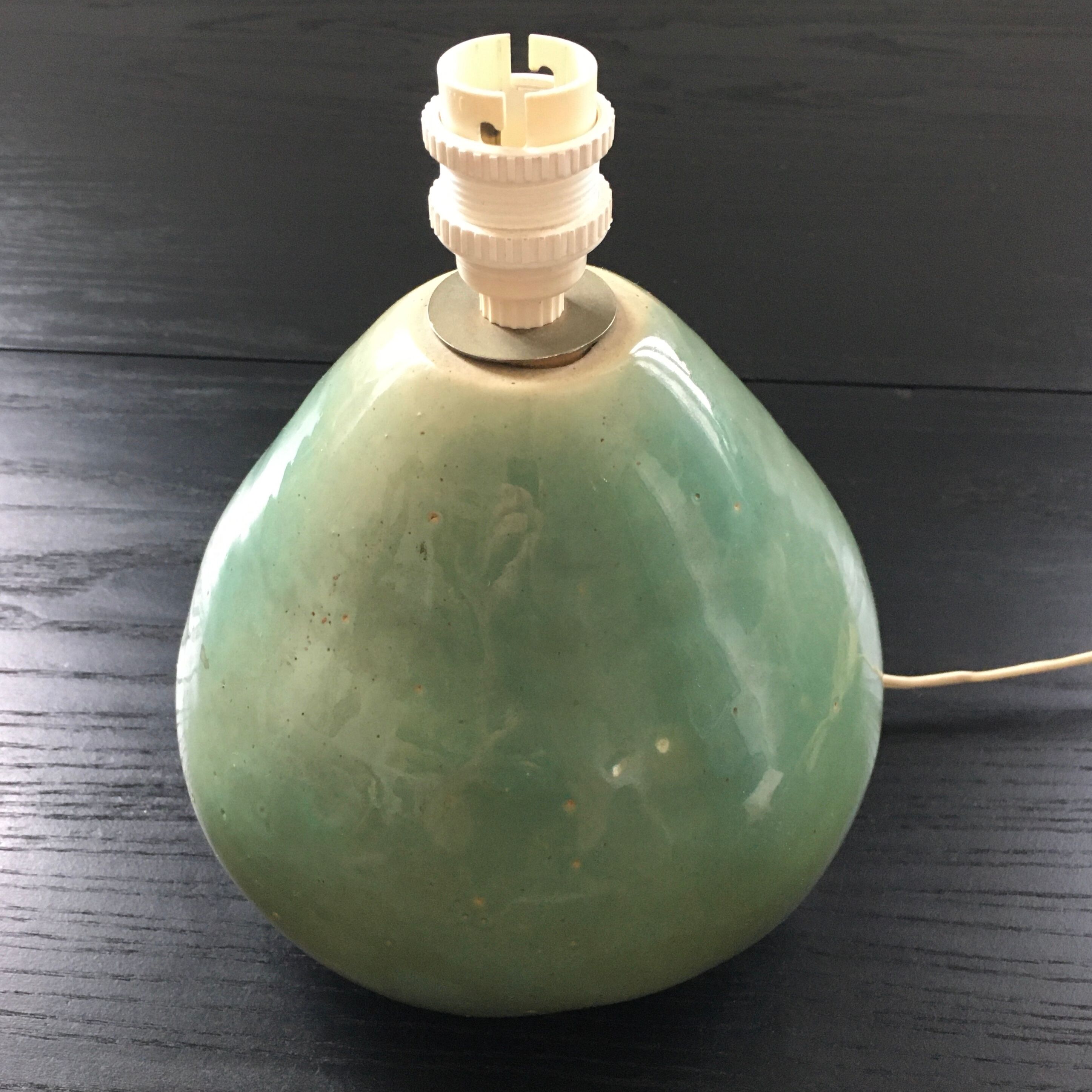 Ceramic lamp foot